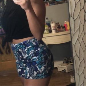 floral shorts